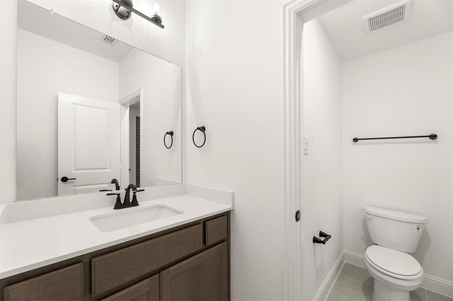 23. 2213 Clairmount - 4TH Bath