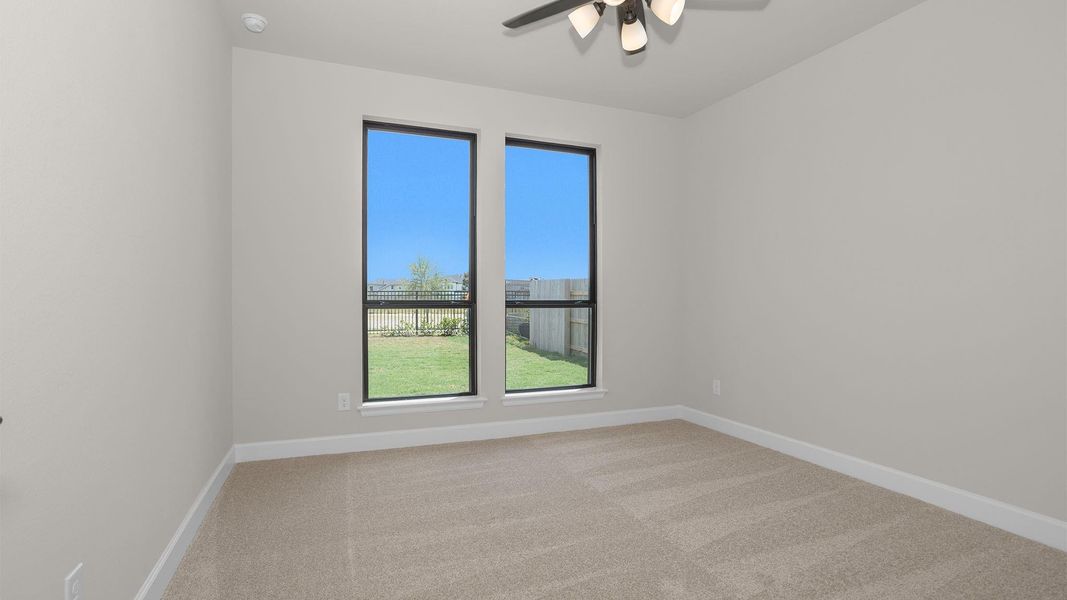 Spacious, unfurnished interior of a new home in Elyson, Katy (Image 7).