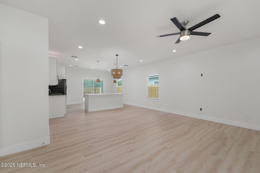 Spacious, unfurnished interior of a new home in , St. Augustine (Image 13).