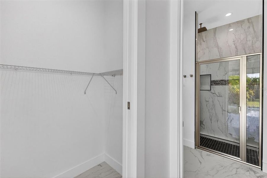 Spacious, unfurnished interior of a new home in , Port Charlotte (Image 57). Spacious, unfurnished interior of a new home in , Port Charlotte (Image 57).