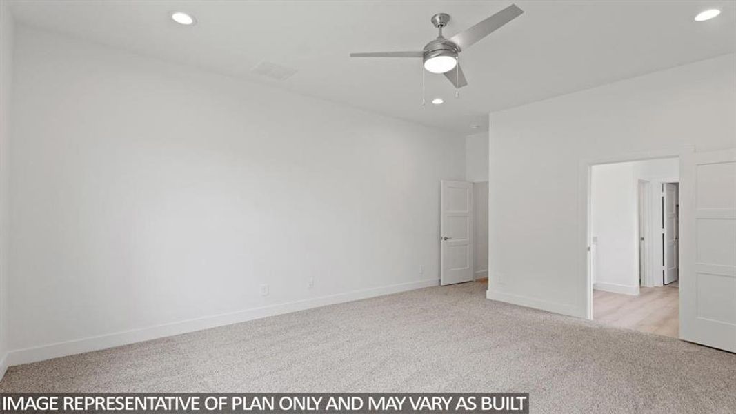 Spacious, unfurnished interior of a new home in Silverthorne, Conroe (Image 15).