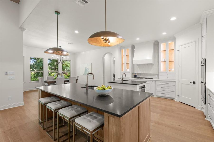 Furnished interior view inside a new home in , Weatherford (Image 20).