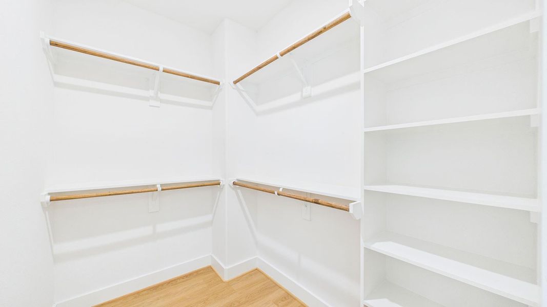 Spacious, unfurnished interior of a new home in , Houston (Image 21).