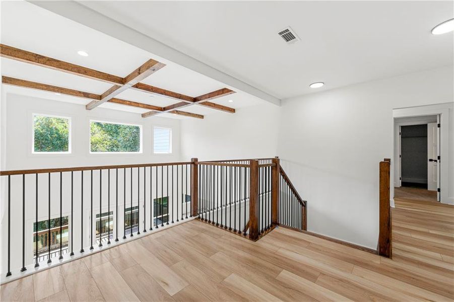 Spacious, unfurnished interior of a new home in , Jefferson (Image 25).