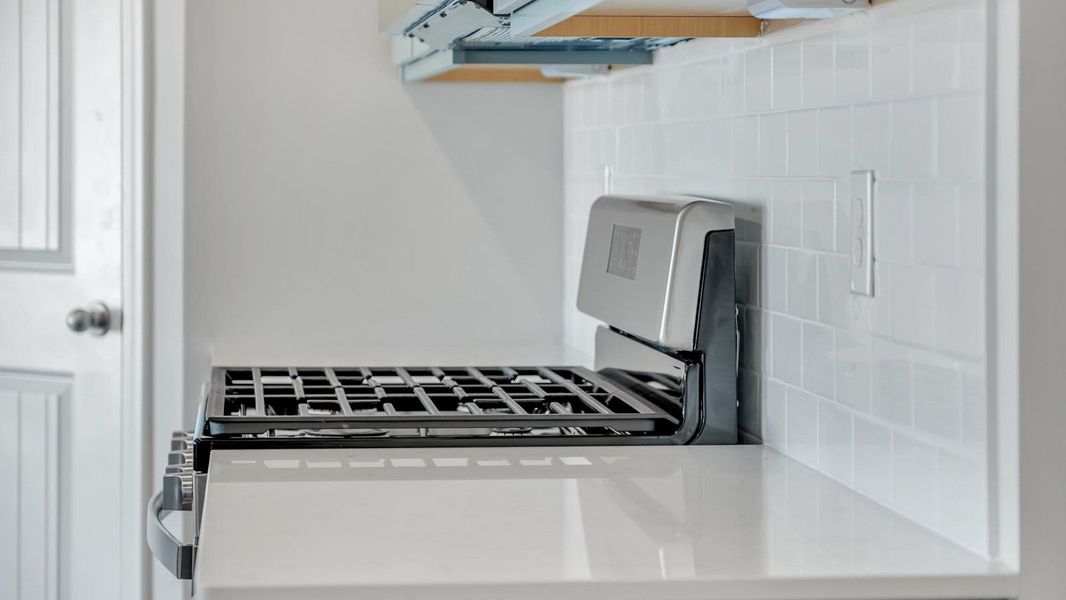 Representative furnished interior of a home built from the Arlington by D.R. Horton in Legacy Farms, White House (Image 31).