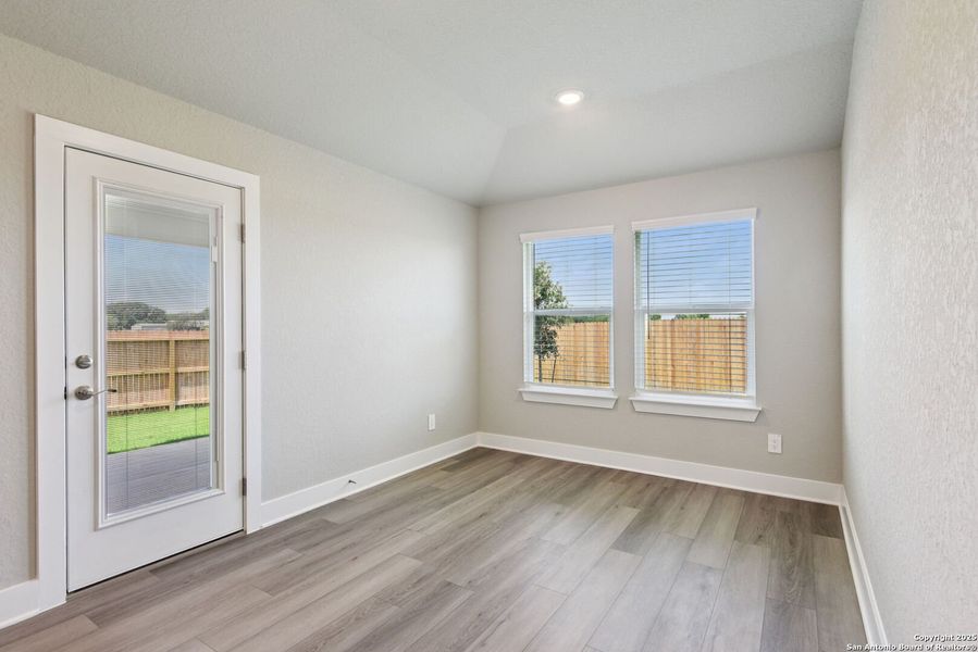 Spacious, unfurnished interior of a new home in Carmel Ranch, Schertz (Image 32). Spacious, unfurnished interior of a new home in Carmel Ranch, Schertz (Image 32).
