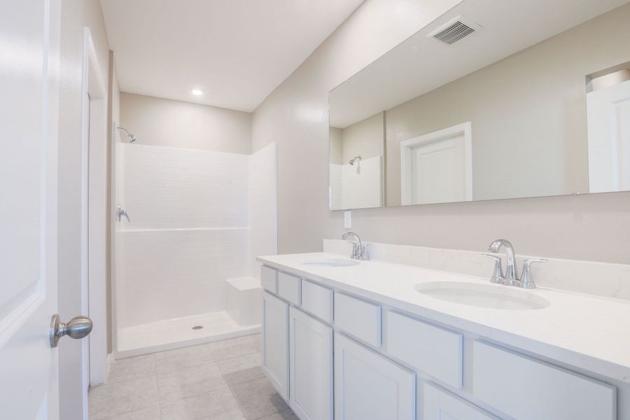 Representative furnished interior of a home built from the Vista by Maronda Homes in Malabar Springs, Palm Bay (Image 5). Representative furnished interior of a home built from the Vista by Maronda Homes in Malabar Springs, Palm Bay (Image 5).