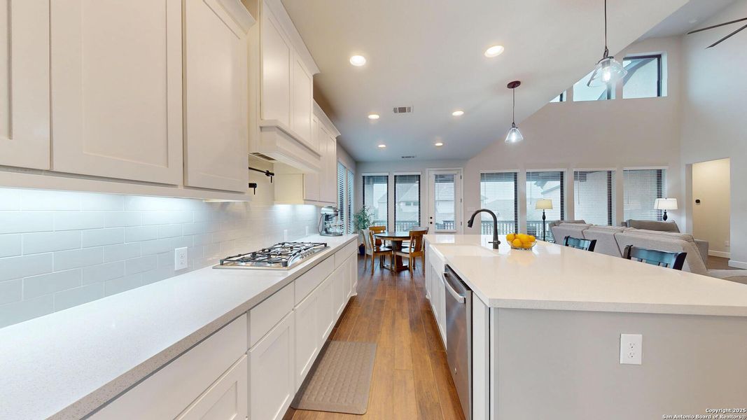 Furnished interior view inside a new home in Weston Oaks 55', San Antonio (Image 67).