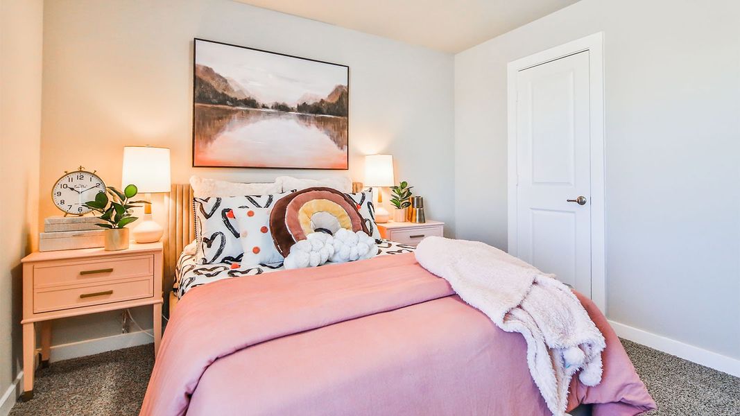 Representative furnished interior of a home built from the The Kingston by D.R. Horton in Abbey Glen, Lubbock (Image 13). Representative furnished interior of a home built from the The Kingston by D.R. Horton in Abbey Glen, Lubbock (Image 13).