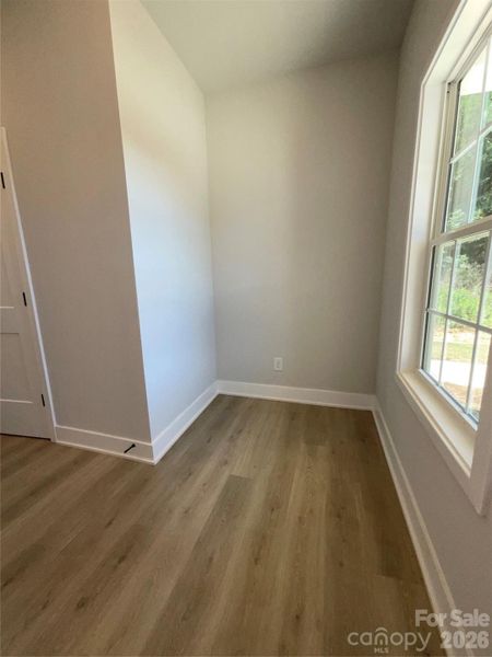 Spacious, unfurnished interior of a new home in Pine Trace, Gastonia (Image 19).