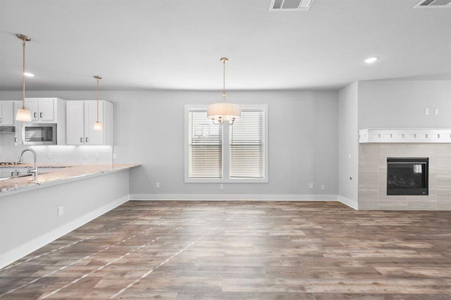 Image 34 of a home in Heritage Towne.