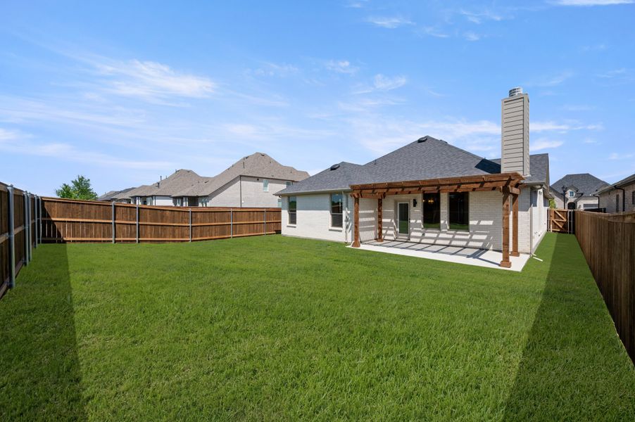 Exterior details and patio area of a home in Bridgewater, Midlothian (Image 3).