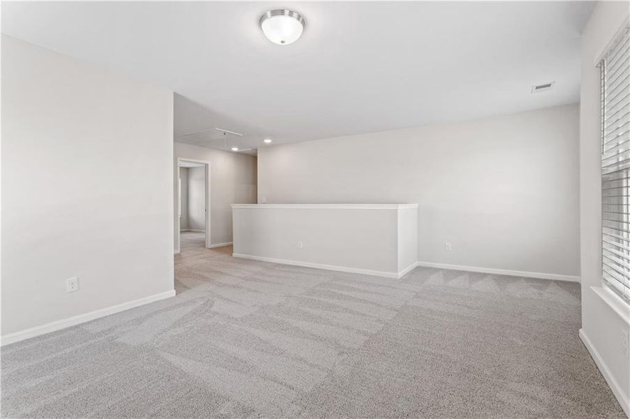 Spacious, unfurnished interior of a new home in Twin Lakes, Hoschton (Image 26).