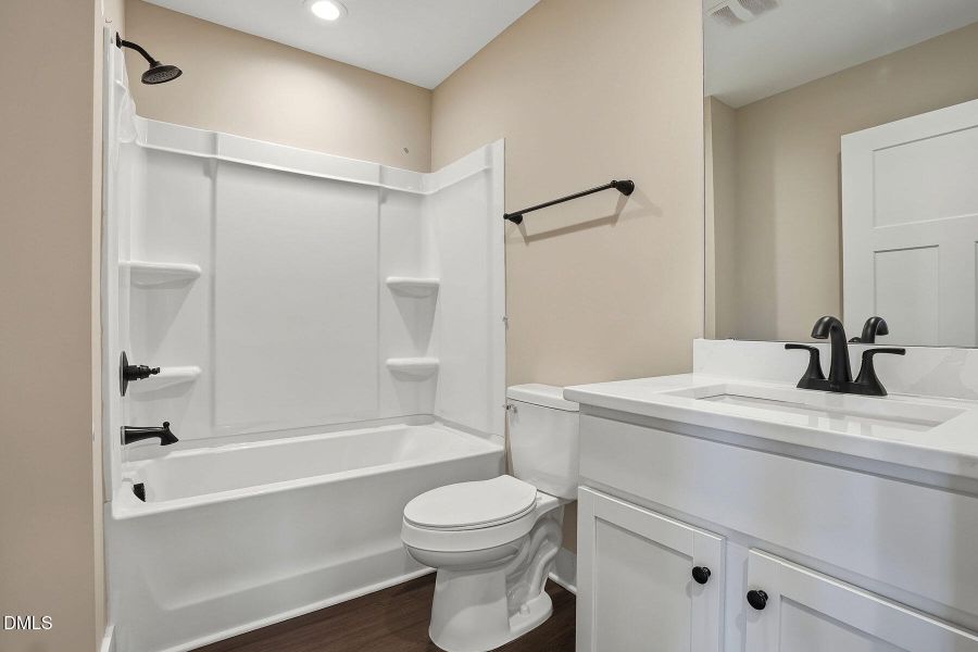 203 Booker St-44