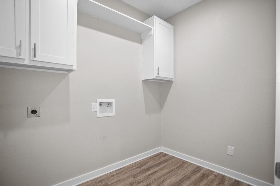 Spacious, unfurnished interior of a new home in , Lufkin (Image 21). Spacious, unfurnished interior of a new home in , Lufkin (Image 21).