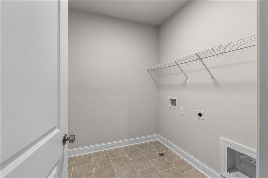 Spacious, unfurnished interior of a new home in Palisades Single Family, Cumming (Image 14). Spacious, unfurnished interior of a new home in Palisades Single Family, Cumming (Image 14).
