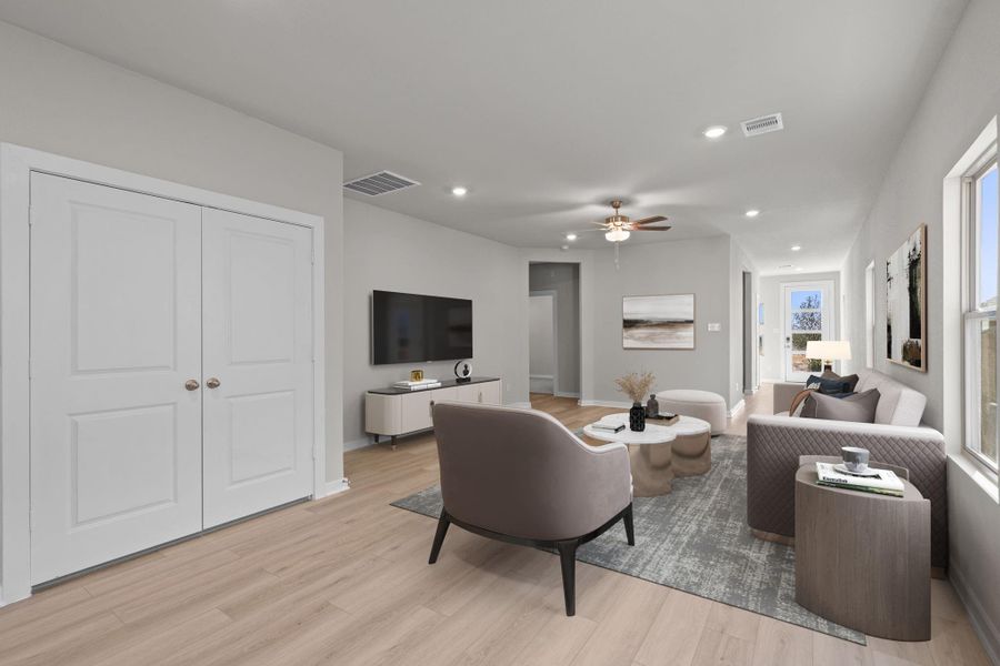 Furnished interior view inside a new home in Westridge Cove, Conroe (Image 9).