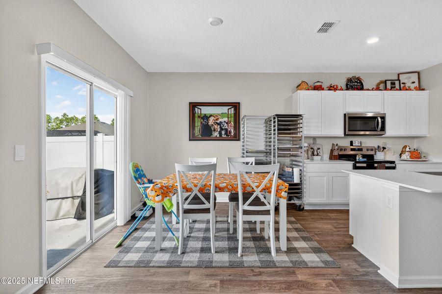 Image 34 of a home in . Image 34 of a home in .