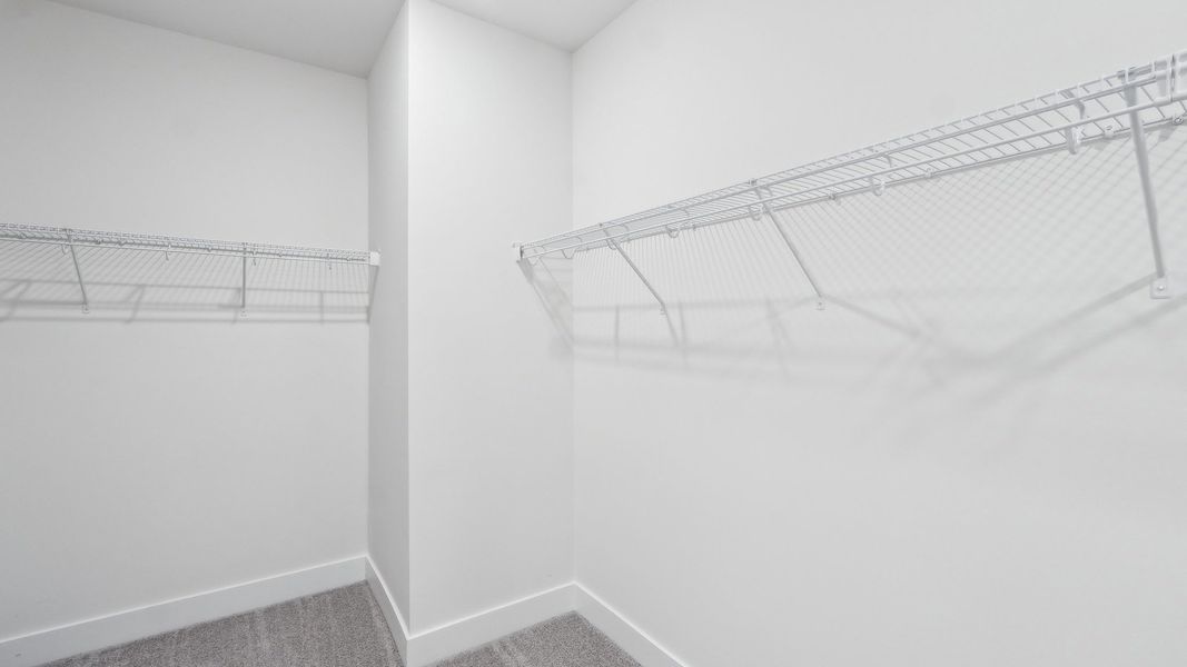 Representative unfurnished interior of a home built from the Sycamore by D.R. Horton in Westport, York (Image 24).