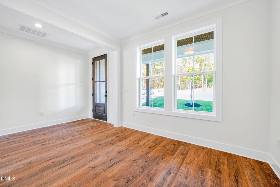 9-web-or-mls-205 W Maple (9 of 78)