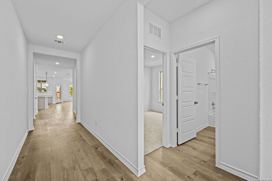 Spacious, unfurnished interior of a new home in Dove Song, Marion (Image 23).