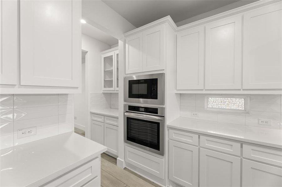 3739 Milwaulkee- Kitchen-2