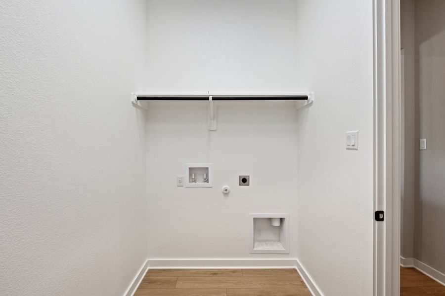 Spacious, unfurnished interior of a new home in Arbor Collection At Park Central, Georgetown (Image 44).