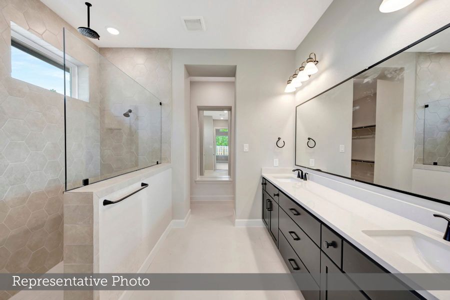 Owner's Bath Owner's Bath