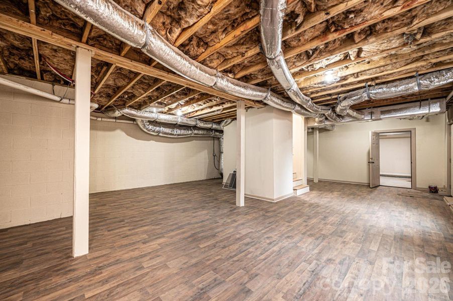 Image 31 of a home in .