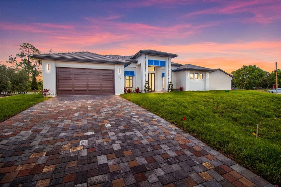 Image 40 of a home in .