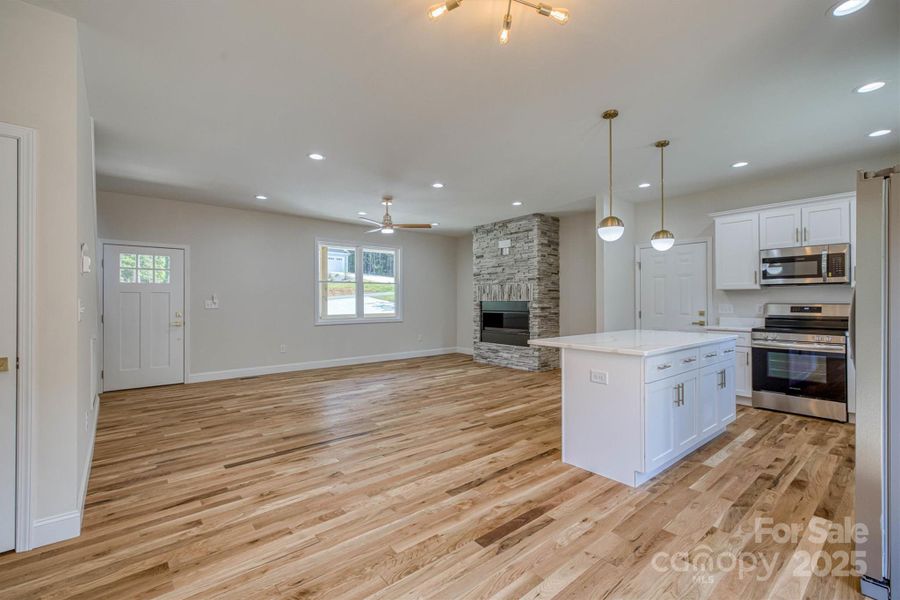 Image 35 of a home in .