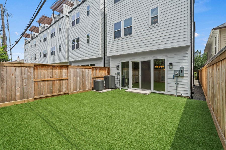 Exterior details and patio area of a home in , Houston (Image 19).
