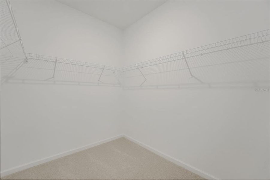 Spacious, unfurnished interior of a new home in Cypress Park Estates, Haines City (Image 35).