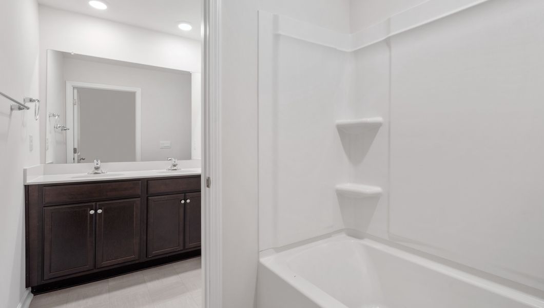 Furnished interior view inside a new home in Hunters Ridge, Woodruff (Image 13).