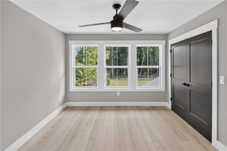 Spacious, unfurnished interior of a new home in , Stone Mountain (Image 146). Spacious, unfurnished interior of a new home in , Stone Mountain (Image 146).