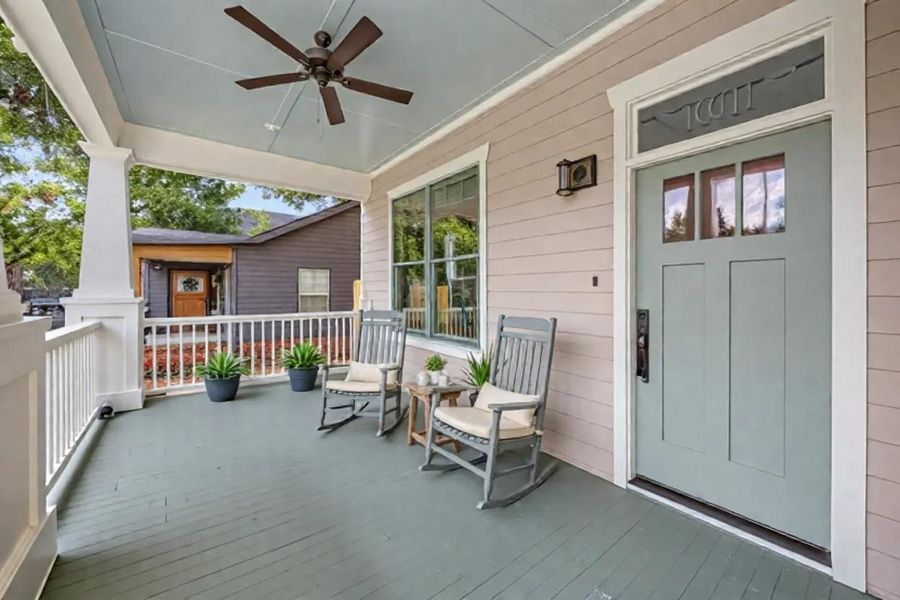 Over 200sf of covered front porch living space! Over 200sf of covered front porch living space!