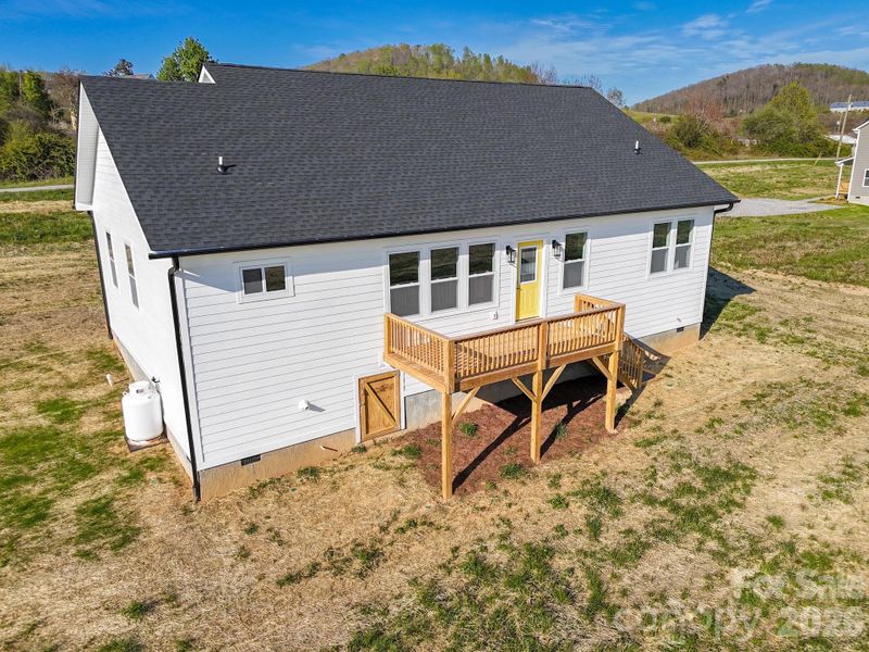 Exterior details and patio area of a home in , Hendersonville (Image 4). Exterior details and patio area of a home in , Hendersonville (Image 4).