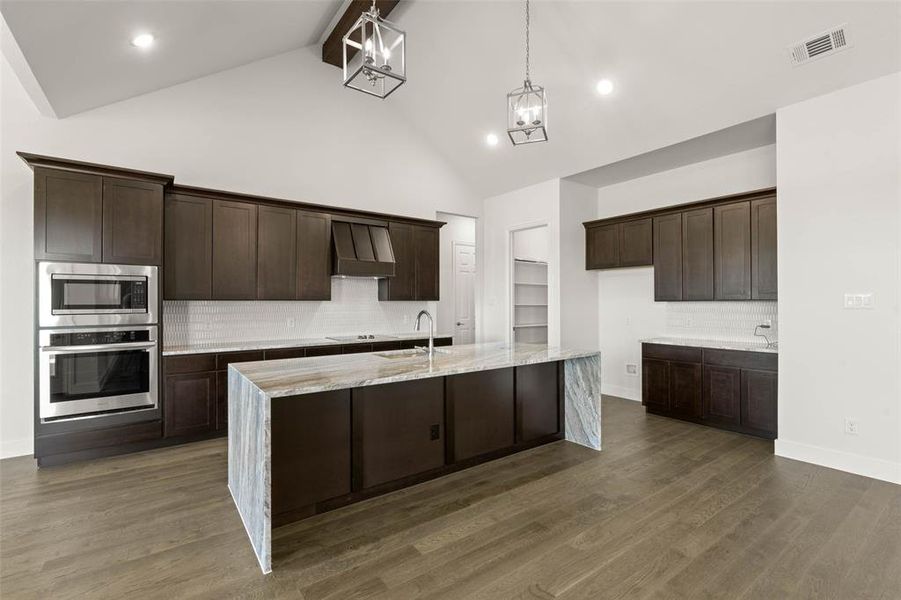 221 Olson- Kitchen-2 221 Olson- Kitchen-2