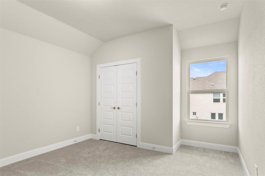 Spacious, unfurnished interior of a new home in Oaks at San Gabriel, Georgetown (Image 20). Spacious, unfurnished interior of a new home in Oaks at San Gabriel, Georgetown (Image 20).