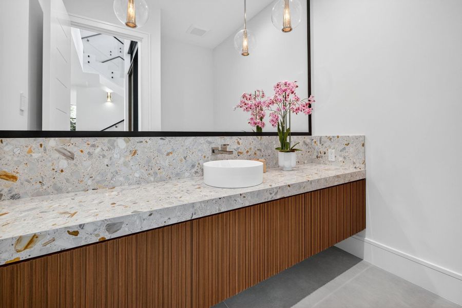 Furnished interior view inside a new home in , Fort Lauderdale (Image 34). Furnished interior view inside a new home in , Fort Lauderdale (Image 34).