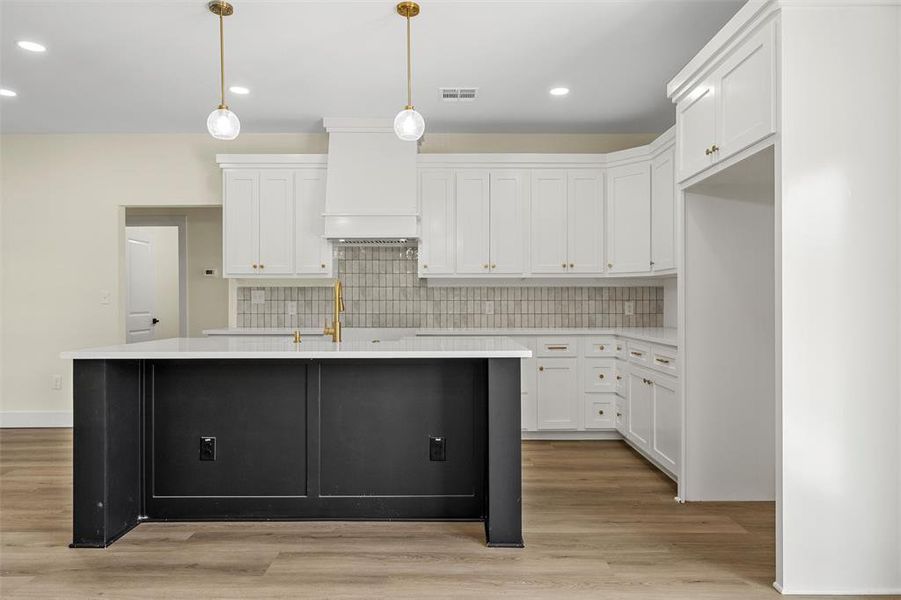 Furnished interior view inside a new home in , Waco (Image 9).