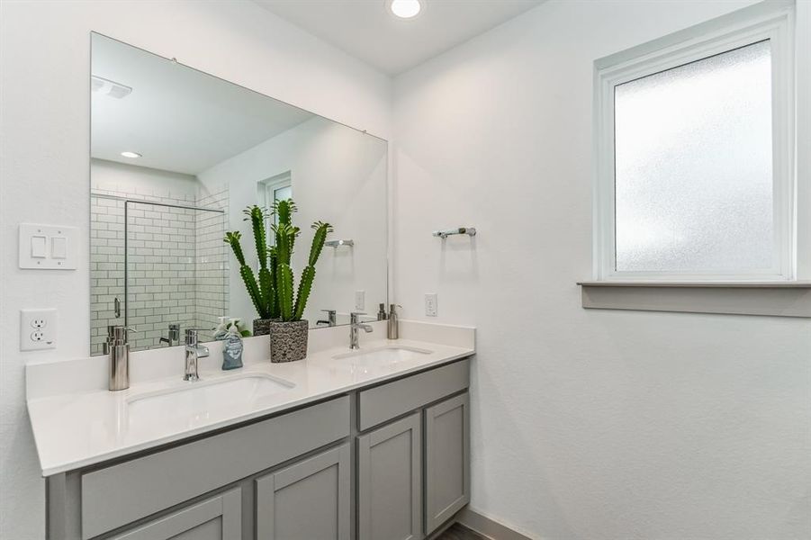 Image 15 of a home in Caldwell Ranch.