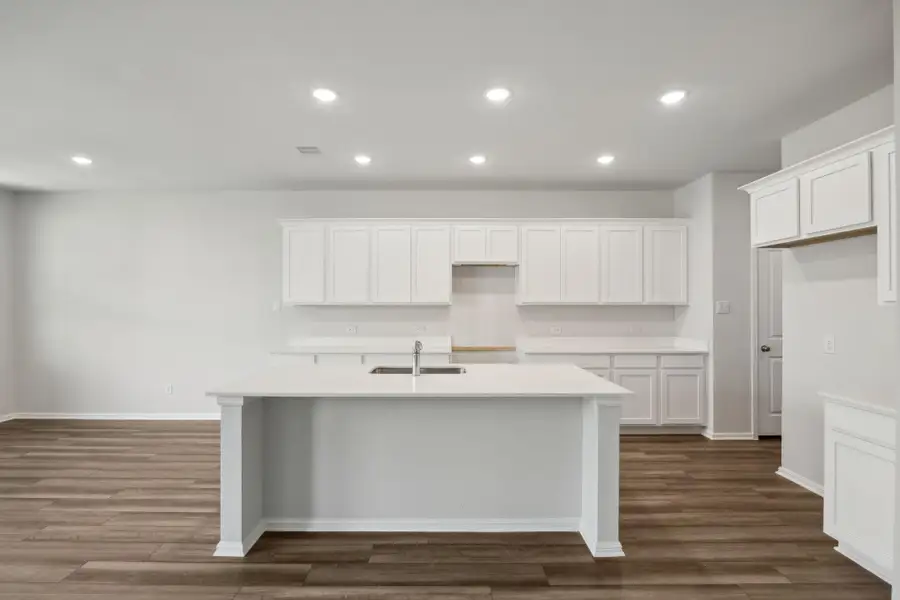 Furnished interior view inside a new home in Saint Tropez, Huffman (Image 5).