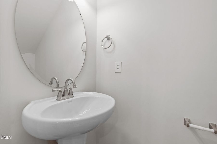 23-web-or-mls-P1112670 23-web-or-mls-P1112670