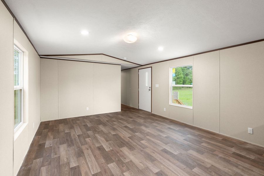 Spacious, unfurnished interior of a new home in , Dorchester (Image 16).