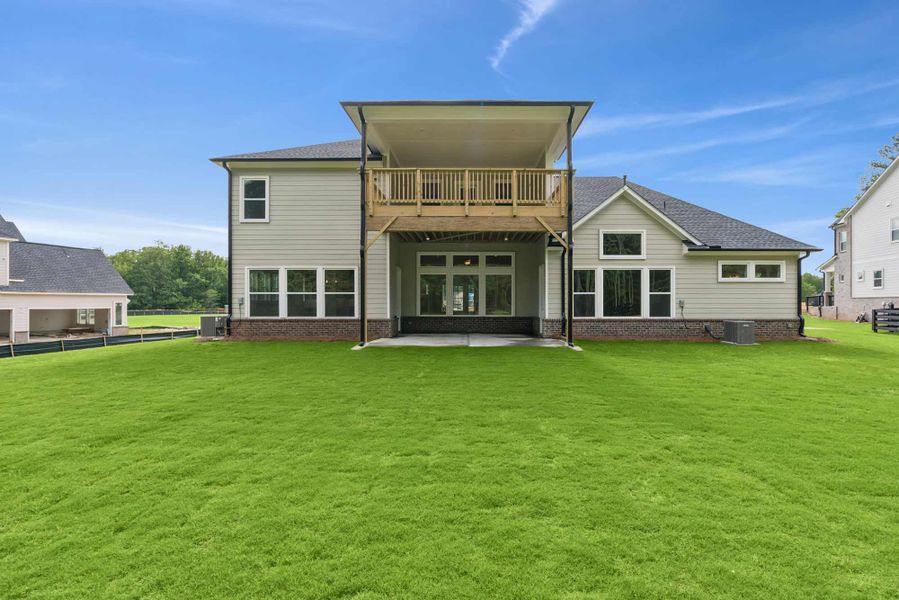 Representative exterior details of a home built from the The Castlegrove by David Weekley Homes in Meadow Brook Farms, Cumming (Image 3).