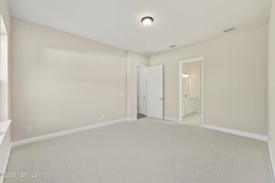 Spacious, unfurnished interior of a new home in Silver Landing at SilverLeaf, St. Augustine (Image 64).