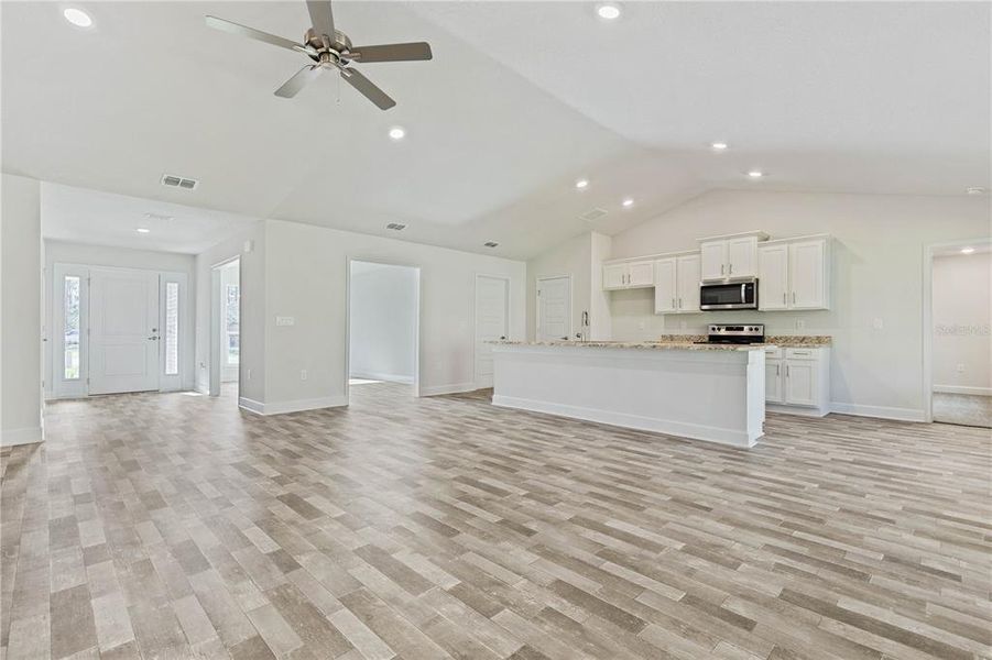 Spacious, unfurnished interior of a new home in Palm Coast, Palm Coast (Image 24). Spacious, unfurnished interior of a new home in Palm Coast, Palm Coast (Image 24).