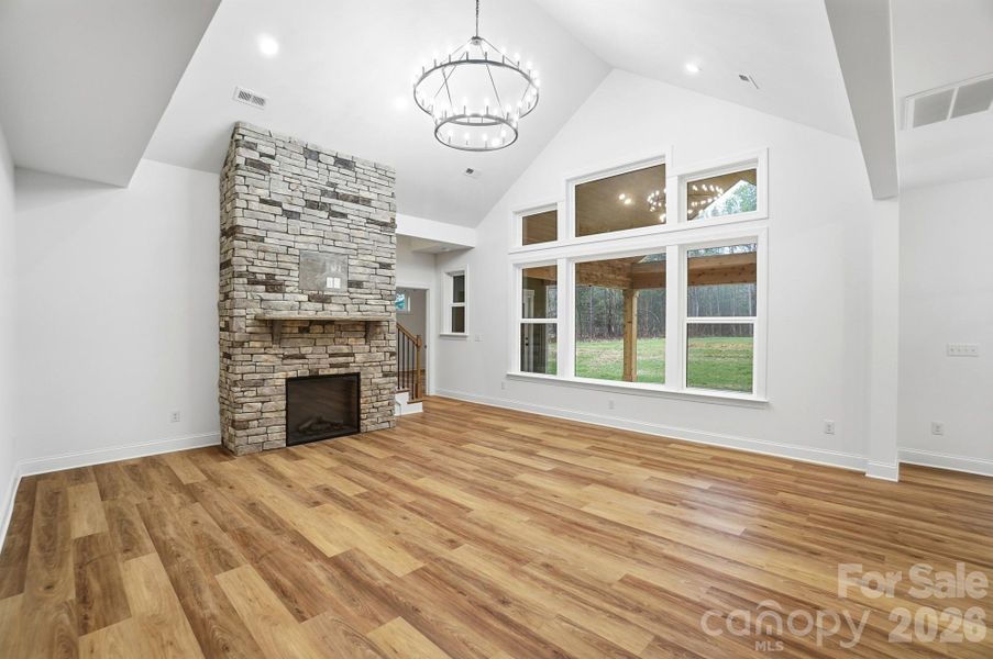 Spacious, unfurnished interior of a new home in , Crouse (Image 43).