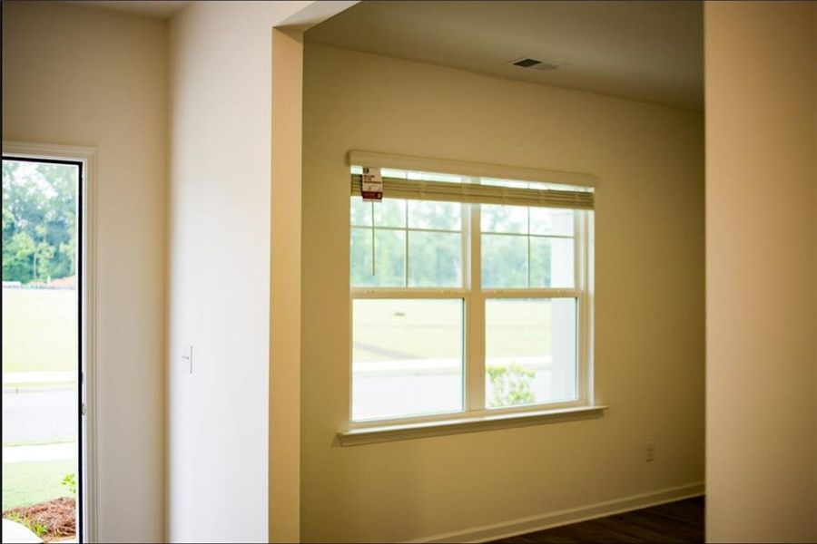 Spacious, unfurnished interior of a new home in , Jefferson (Image 16).